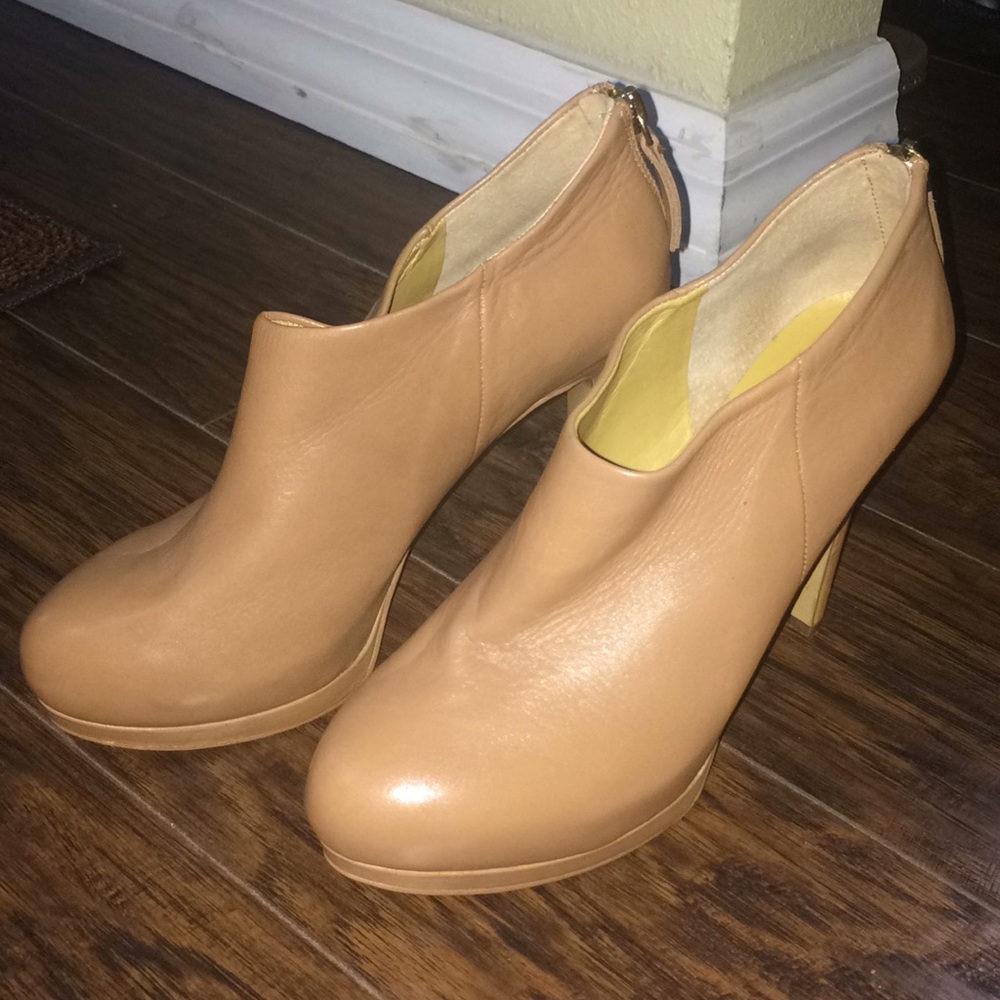 Nine West booties